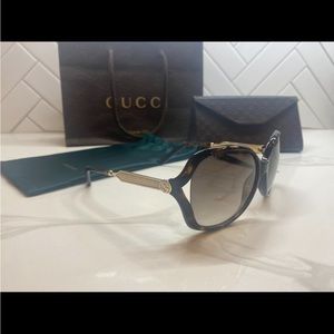 Gucci sunglasses